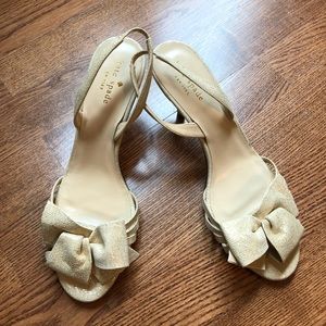 Kate spade gold shimmer pumps